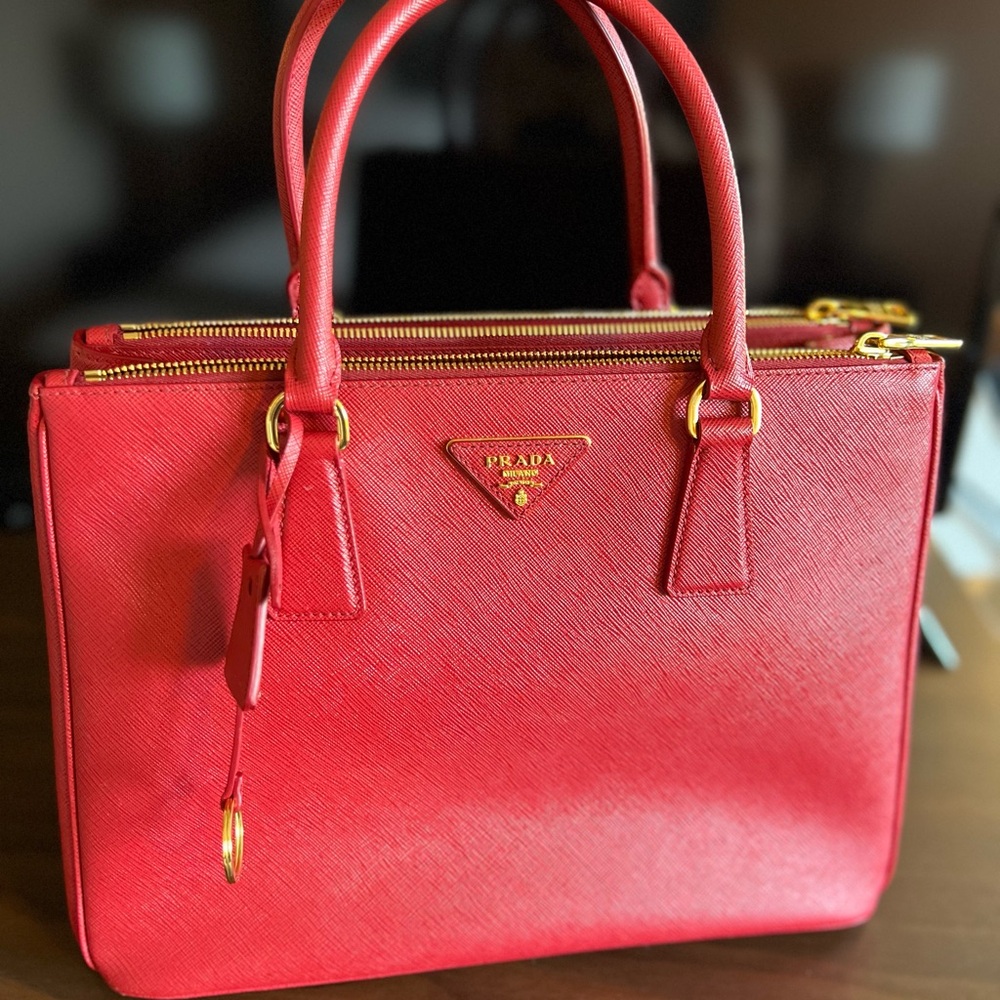 Authentic Prada Large Galleria Tote in Red Saffiano Leather